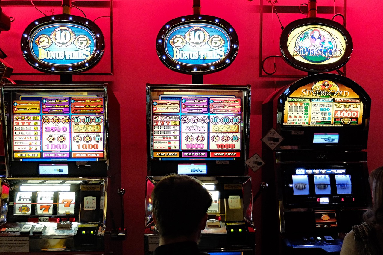 Casino gaming